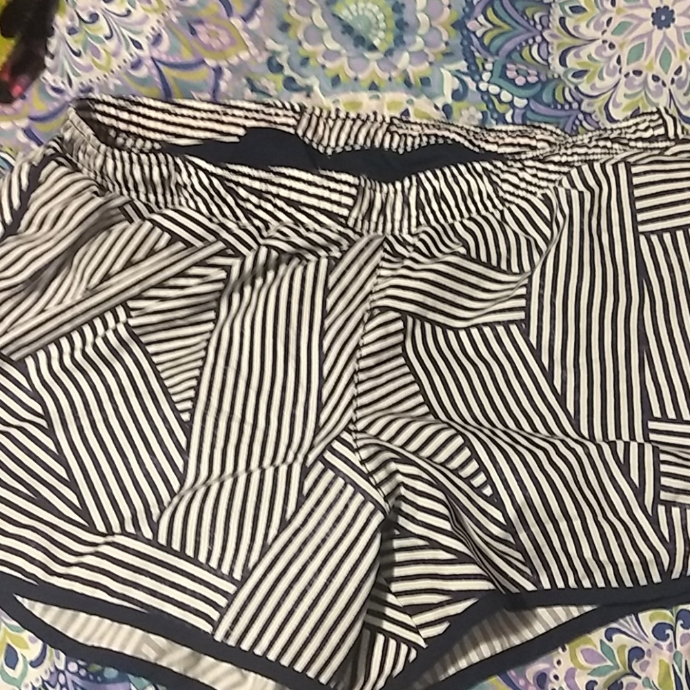 OLD NAVY RUNNING SHORTS